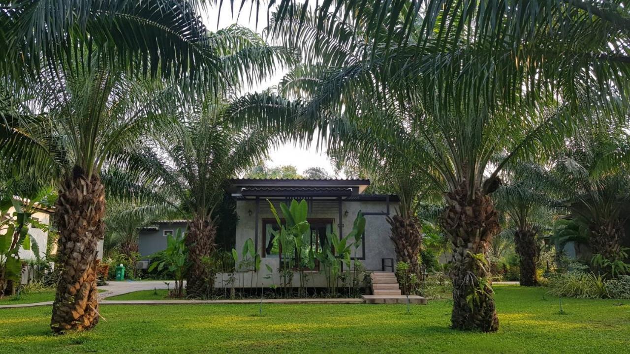 Palm Pran Resort Pran Buri Exterior foto