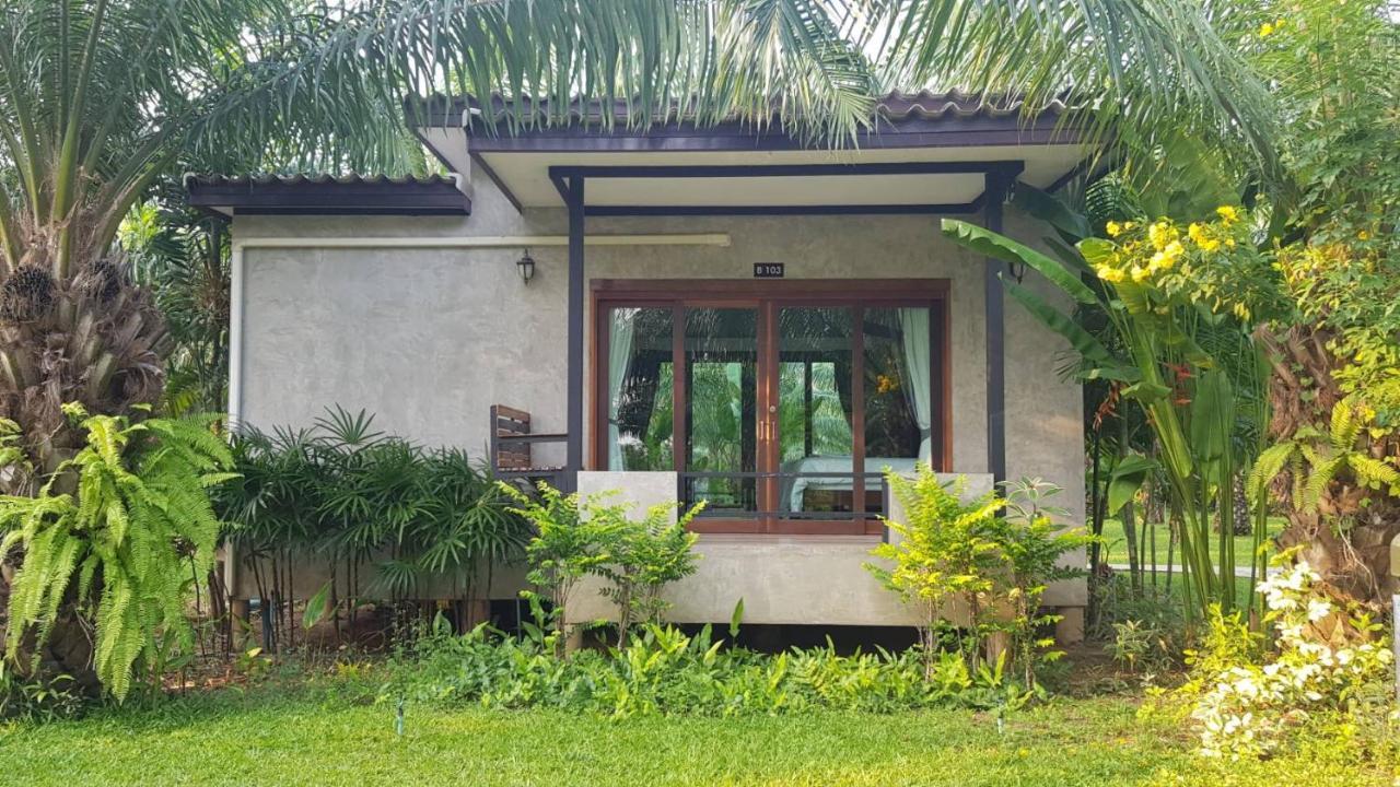 Palm Pran Resort Pran Buri Exterior foto