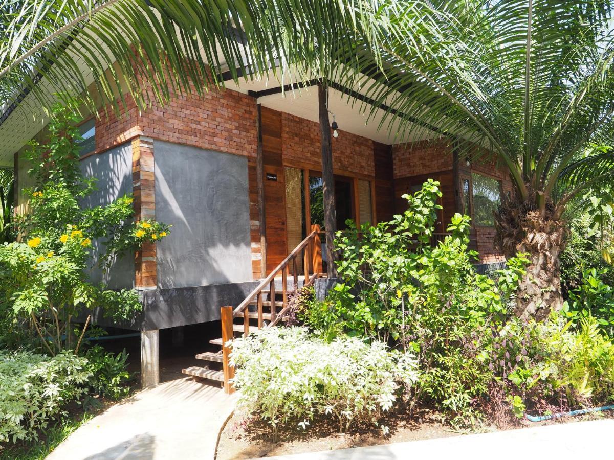 Palm Pran Resort Pran Buri Exterior foto